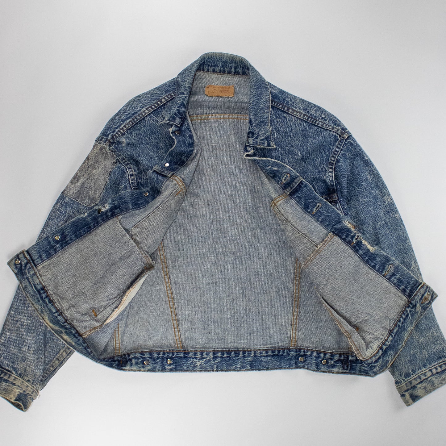 Levi's Blue Tab Trucker